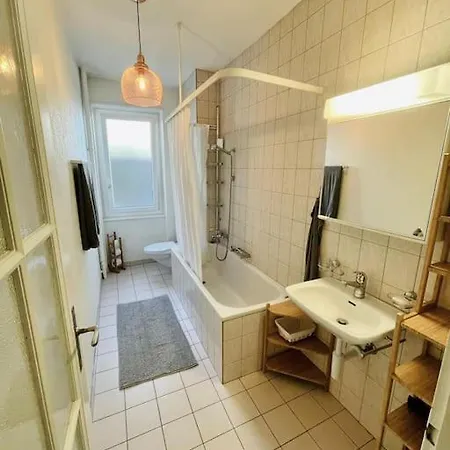 Cozy Central 1bd Fast Wifi Βέρνη